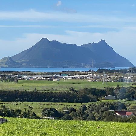 Moko Hiwi Escape Ruakaka - Tui Suite Esterno foto